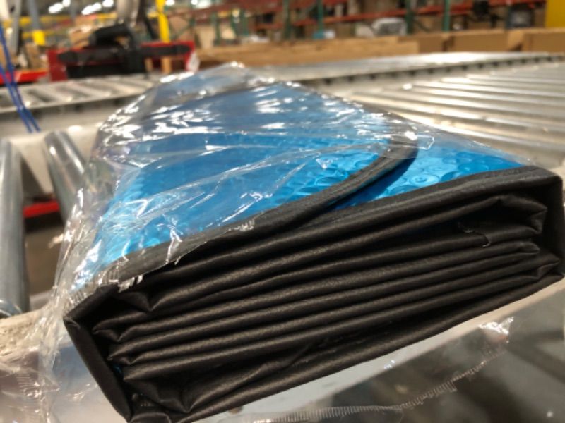 Photo 4 of * see images for damage *
CBKSUHBADE Car Windshield Sunshade (57" × 27.5") (Blue)