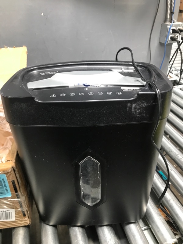 Photo 2 of Used / Jamed powers on *** Aurora AU1230XA Anti-Jam 12-Sheet Crosscut Paper and Credit Card Shredder with 5.2-Gallon Wastebasket