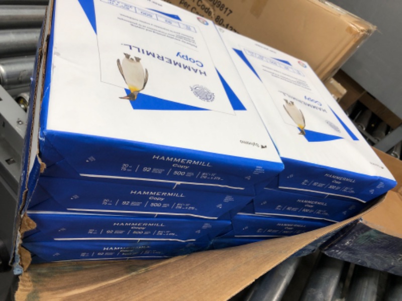 Photo 1 of Hammermill Printer Paper, 20 Lb Copy Paper, 8.5 x 11 - 8 Ream (4,000 Sheets) - 92 Bright, Made in the USA