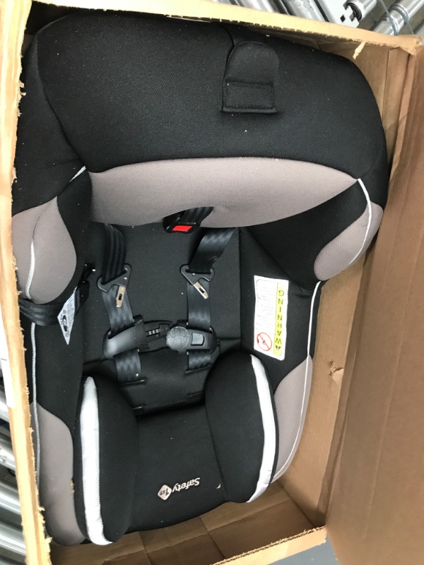 Photo 1 of Safety 1st Guide 65 Convertible Car Seat, Chambers
