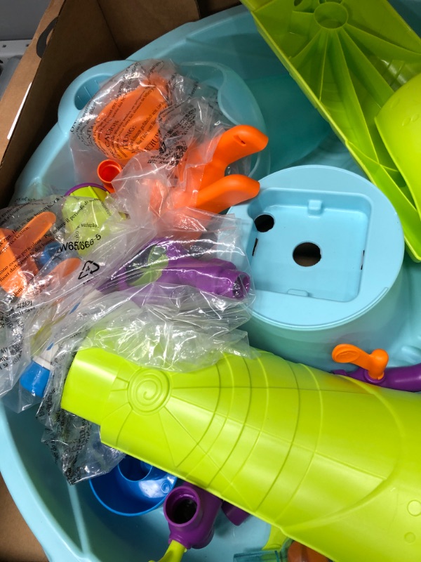 Photo 1 of **SEE NOTES**
Little Tikes Flowin' Fun Water Table with 13 Interchangeable Pipes