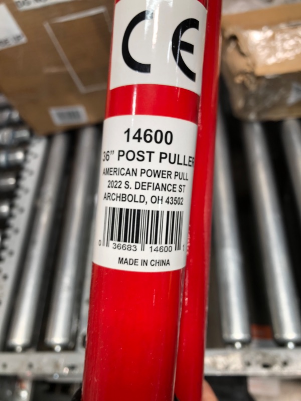 Photo 4 of **MINOR SHIPPING DAMAGE**American Power Pull - Post Puller 36 (14600), Standard
