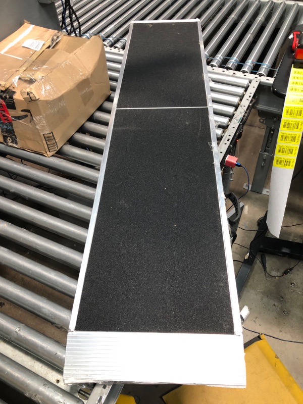 Photo 1 of **MINOR SHIPPING DAMAGE**GENERIC 6FT FOLDING RAMP