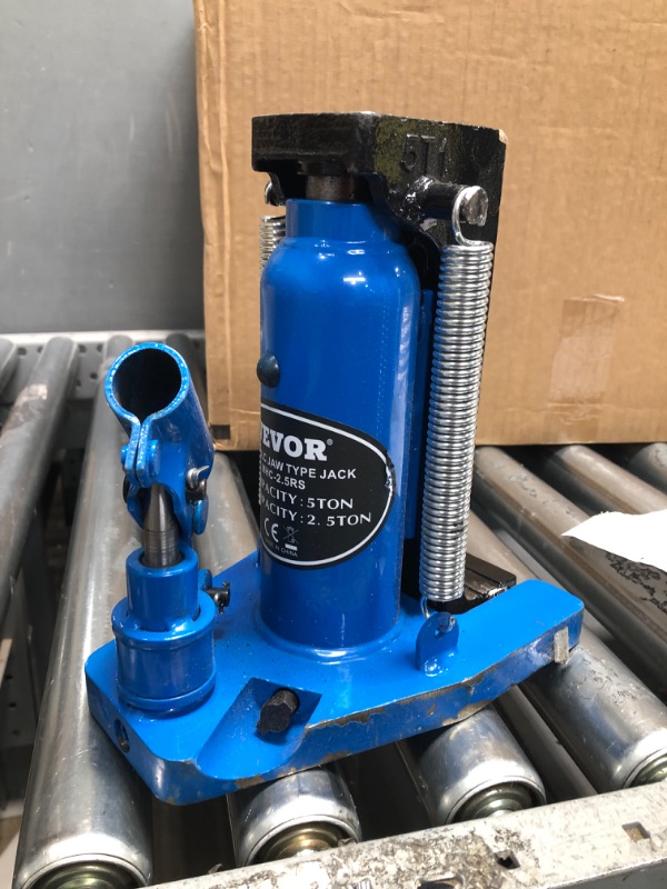 Photo 1 of **WEAR & TEAR,SHIPPING DAMAGE,MISSING HANDLE**VEVORToe Jack Lift Hydraulic Machine Toe Jack Lift Air Hydraulic Toe Jack Proprietary Heat-Treated Steel (2.5-5Ton Blue)

