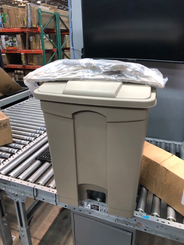 Photo 2 of Safco Products Plastic Step-On Trash Can 9922TN, Tan, Hands-Free Disposal, 17-Gallon Capacity 17 Gallon Tan