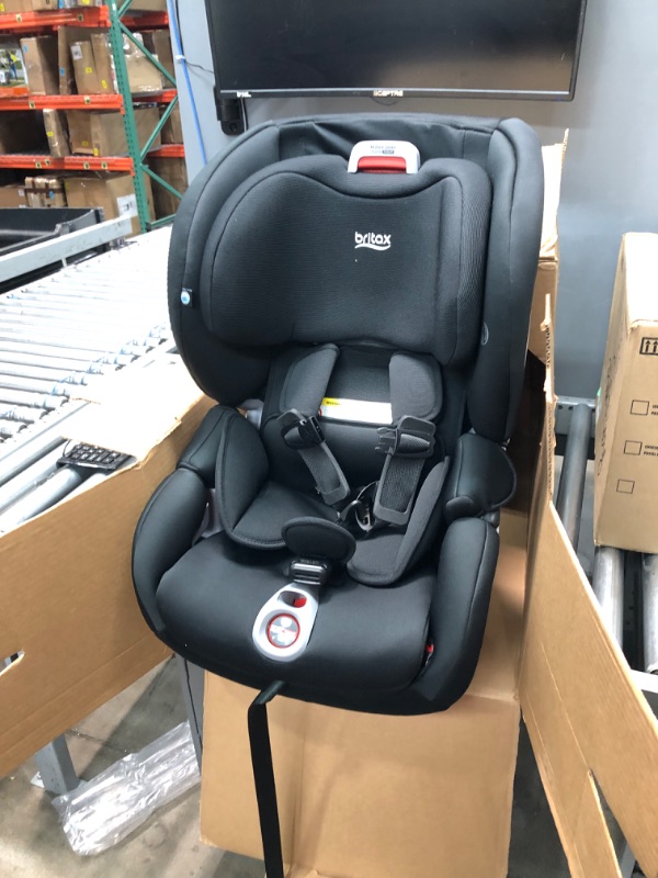 Photo 2 of Britax Boulevard Clicktight Convertible Car Seat, Black Contour SafeWash
