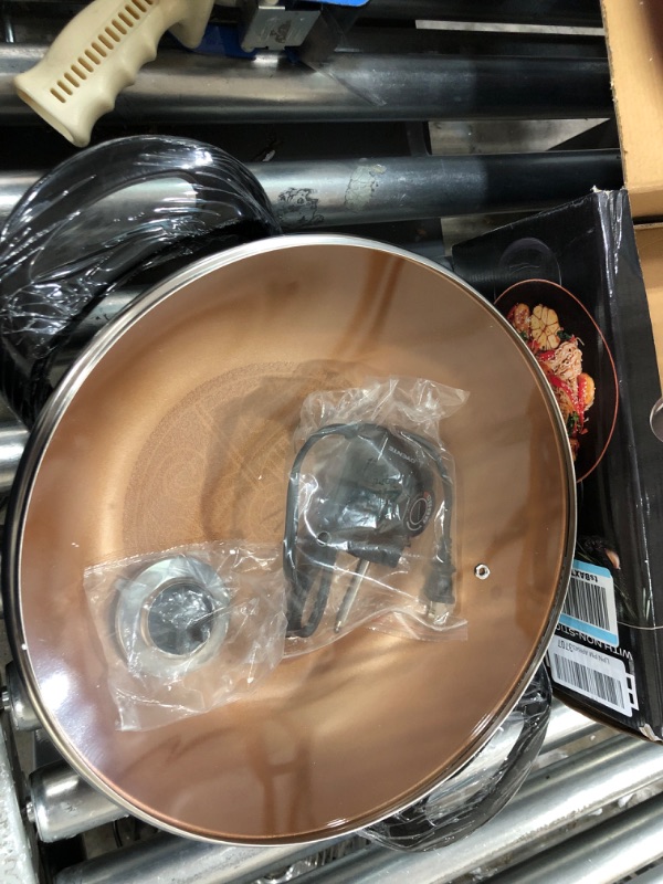 Photo 2 of 13 in. Copper Non-Stick Aluminum Coated Electric Skillet with Temperature Control and Glass Lid Cover