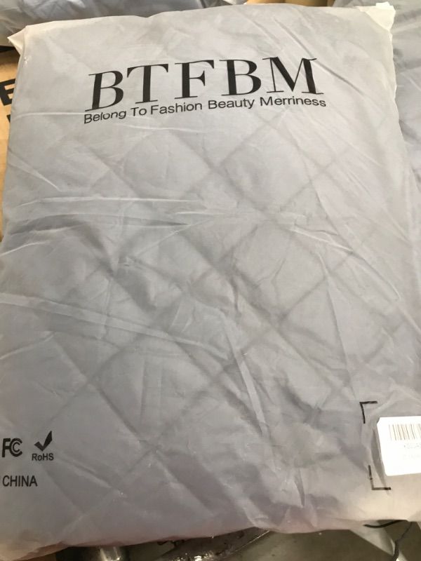 Photo 1 of BTFBM Women Button Down Quilted Jacket Coat 2023 Fall Winter Fashion Belt Pockets Removable Padded Hood Puffer Outerwear small
