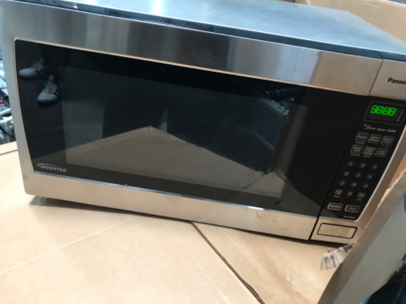 Photo 3 of Panasonic Microwave Oven NN-SN966S Stainless Steel Countertop/Built-In with Inverter Technology and Genius Sensor, 2.2 Cubic Foot, 1250W
