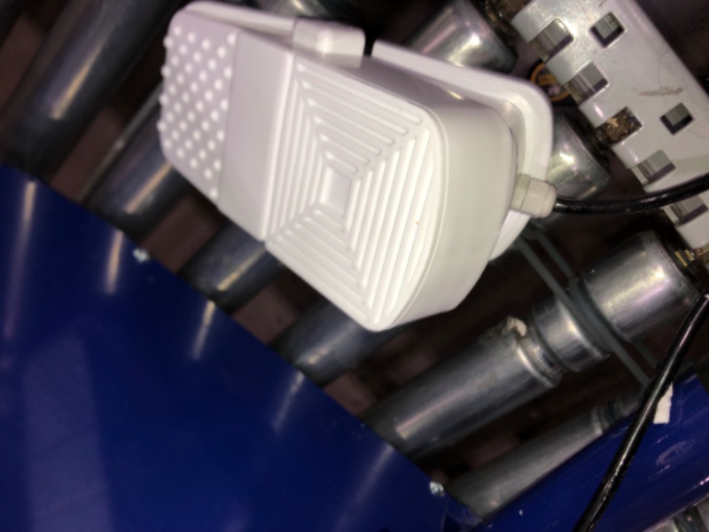 Photo 1 of VEVOR Pottery Wheel, 10in Ceramic Wheel Forming Machine, Adjustable 0-300RPM Speed Manual LCD Panel, Foot Pedal ABS Detachable Basin, Sculpting Tool Apron Accessory Kit for Work Art Craft DIY