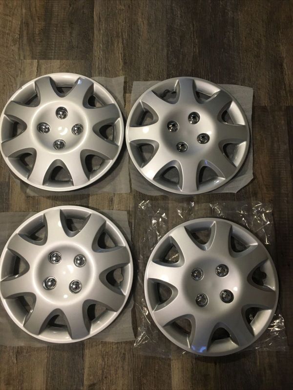 Photo 1 of BDK KT895-14S/L(N) Honda Civic 14” Silver Laquer Hub Wheel Covers Set of 4
