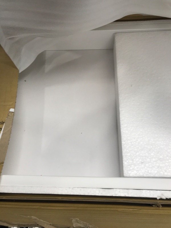 Photo 4 of DaVinci Universal Removable Changing-Tray (M0219) in White