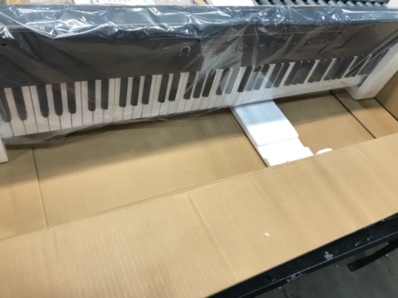 Photo 4 of ***TESTED/ POWERS ON***Alesis Recital – 88 Key Digital Piano Keyboard with Semi Weighted Keys, 2x20W Speakers, 5 Voices, Split, Layer and Lesson Mode, FX and Piano Lessons Recital Piano Only