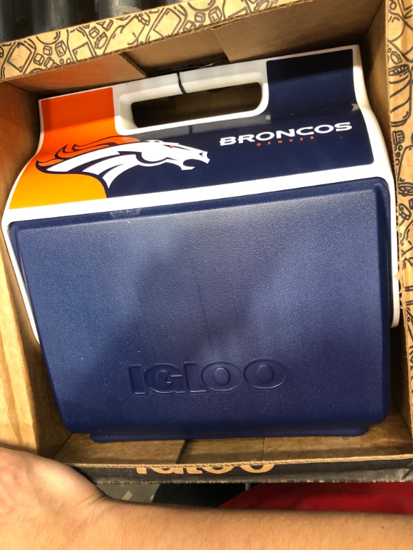 Photo 1 of Denver Broncos Jersey Playmate Elite 16 Qt Cooler