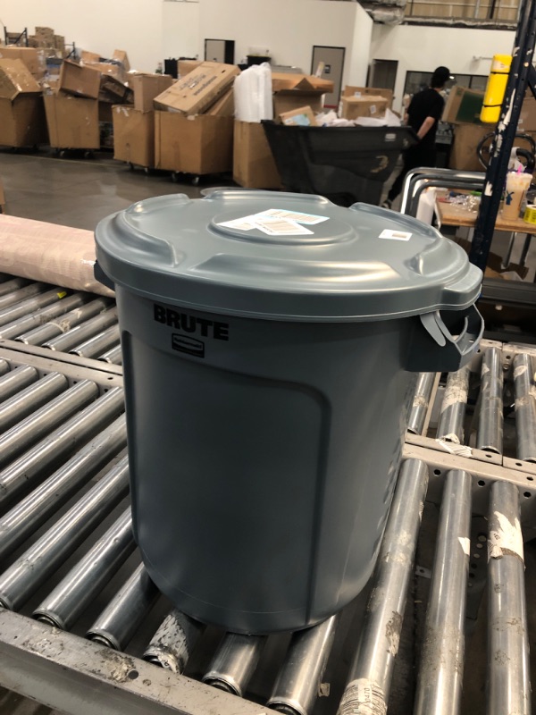 Photo 1 of Rubbermaid Commercial Products FG260900GRAY Brute Heavy-Duty Round Trash