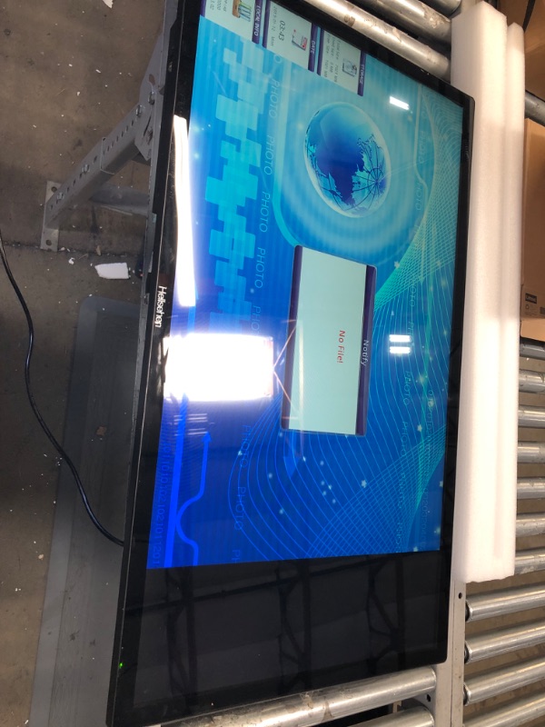 Photo 2 of DAMAGED SCREEN 
Hellsehen 43 inch Digital Signage Advertising Display LCD Touch HD Screen Menu Retail Ultra Thin Slim Interactive Smart Board Wall Mount Commercial Restaurant AD Media Player for Marketing Business
