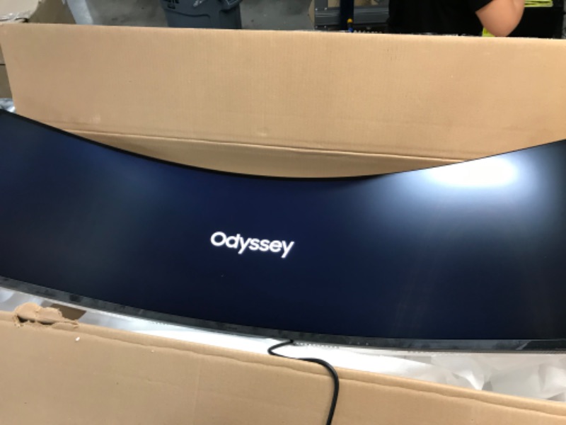 Photo 2 of SAMSUNG 49" Odyssey Neo G9 G95NA Gaming Monitor, 4K UHD Mini LED Display, Curved Screen, 240Hz, 1ms, G-Sync and FreeSync Premium Pro, LS49AG952NNXZA, White & Black
