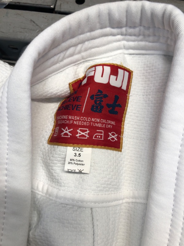 Photo 3 of *MISSING BELT*
Fuji Euro Competition Judo Gi SIZE 3.5 FOR TOP AND BOTTON