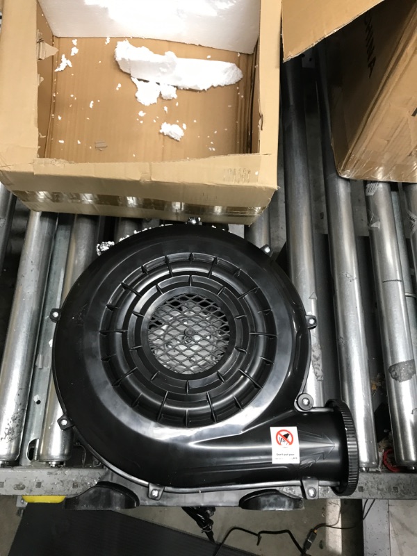 Photo 2 of 110V 550W Air Blower, Pump Fan Commercial Huge Inflatables' Blower, Perfect for Big Inflatable Screens, Bounce House, Bouncy Castle Etc.
