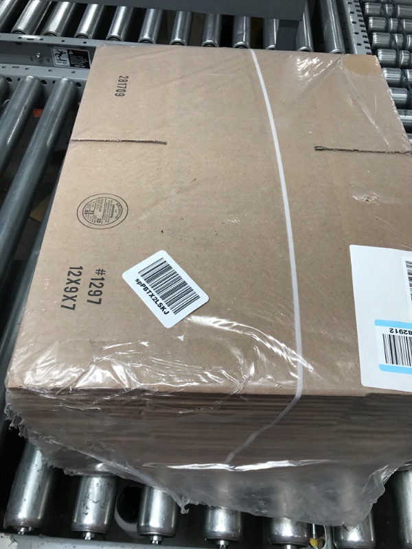 Photo 1 of 25 Pack of Small Shipping Boxes- unknow dimensions