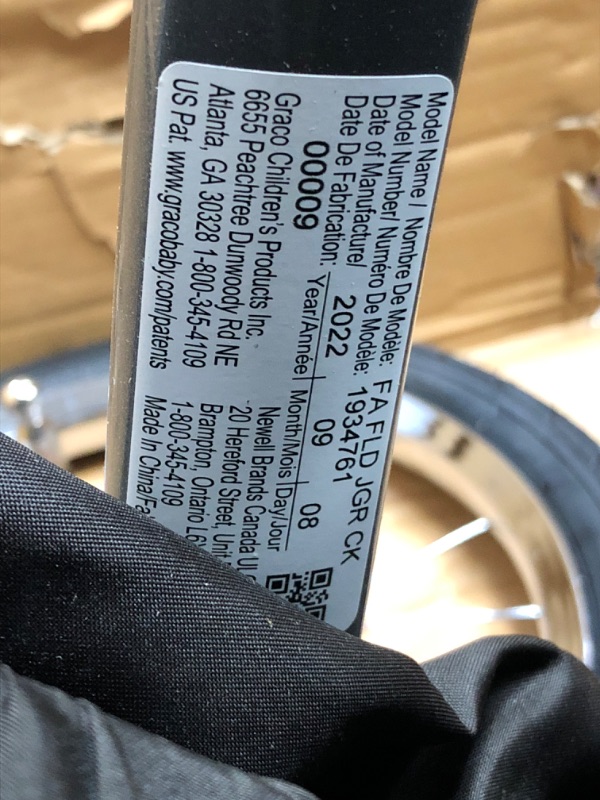 Photo 4 of * MISSING PARTS* Graco FastAction Fold Jogging Stroller, Gotham, 40x24x42 Inch (Pack of 1)
