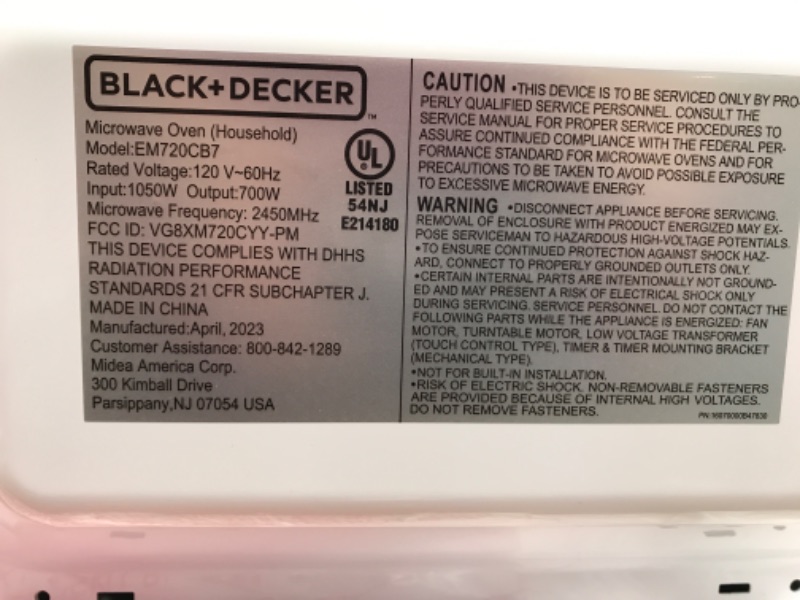 Photo 2 of ***DAMAGED** black+decker em720cb7 digital microwave oven with turntable push-button door,child safety lock,700w, stainless steel, 0.7 cu.ft