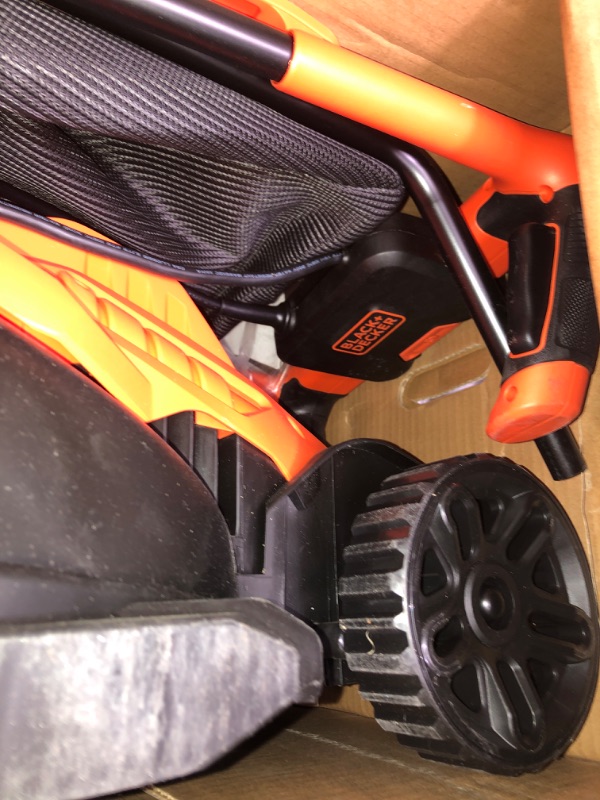 Photo 2 of **BLADER NEEDS TO BE REPLACED**HAS BROKEN BELT**SOLD FOR PARTS**
BLACK+DECKER Electric Lawn Mower, 10-Amp, Corded
