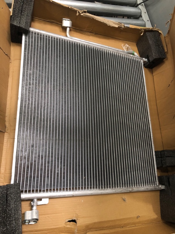 Photo 3 of Spectra Premium - 1097372 7-4904 A/C Condenser