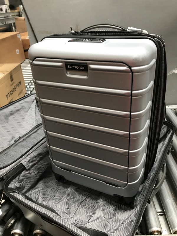 Photo 3 of Samsonite Omni 2 Hardside Expandable Luggage with Spinner Wheels, Checked-Medium 24-Inch, Artic Silver Checked-Medium 24-Inch Artic Silver