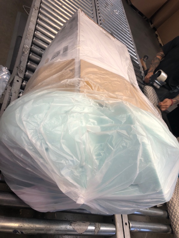 Photo 1 of Lucid 3 Inch Mattress Topper Queen - Gel Infused Memory Foam – Memory Foam Mattress Topper Queen – Ventilated Design – CertiPur Certified Queen 3 Inch Topper Only