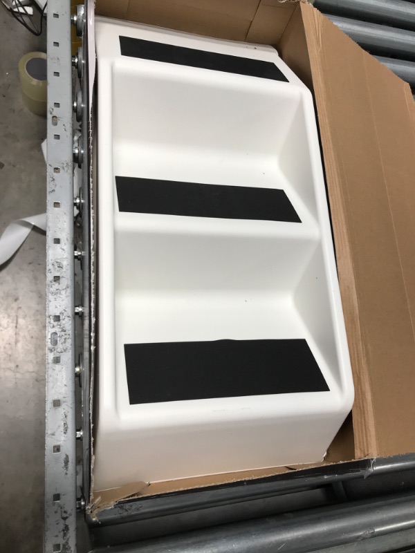 Photo 1 of Etna Plastic Folding Pet Steps Basic