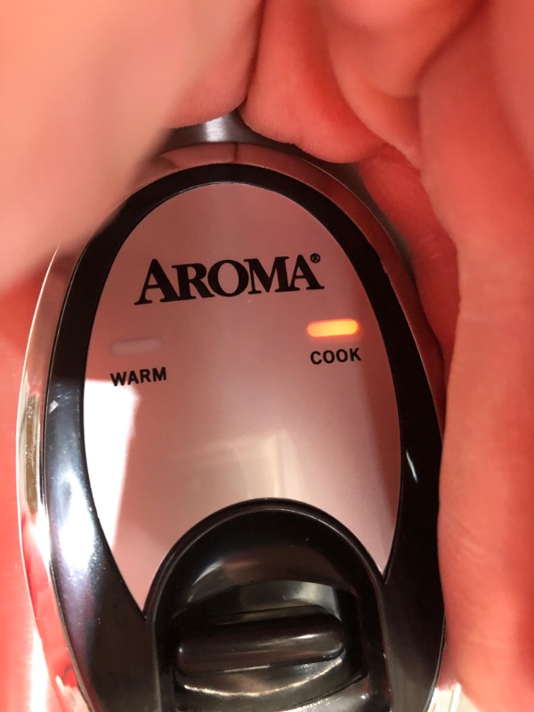 Photo 4 of *POWERS ON* Aroma ARC-914SB 8-Cup (Cooked) Rice Cooker