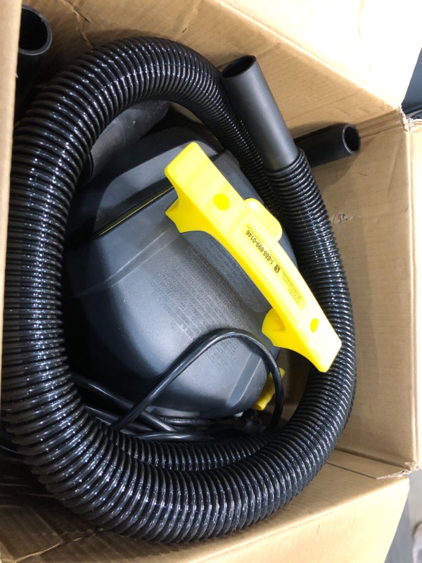 Photo 5 of ***POWERS ON*** Stanley - SL18116P Wet/Dry Vacuum, 6 Gallon, 4 Horsepower Black