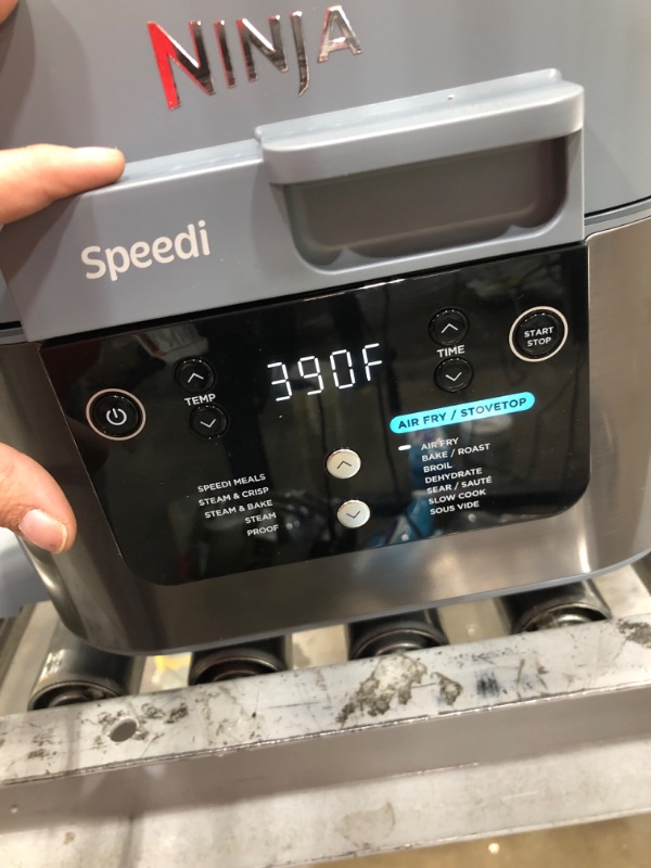 Photo 5 of ***POWERS ON*** Ninja SF301 Speedi Rapid Cooker & Air Fryer, 6-Quart Capacity, 12-in-1 Functions to Steam, Bake, Roast, Sear, Sauté, Slow Cook, Sous Vide & More, 15-Minute Speedi Meals All In One Pot, Sea Salt Gray