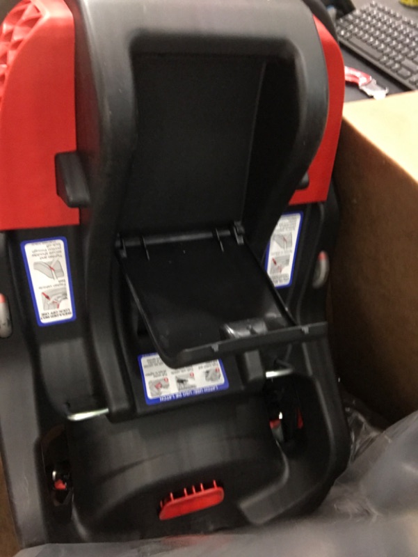 Photo 2 of Britax B-Safe Gen2 Flexfit Infant Car Seat, Twilight SafeWash Gen2 FlexFit Twilight Safewash