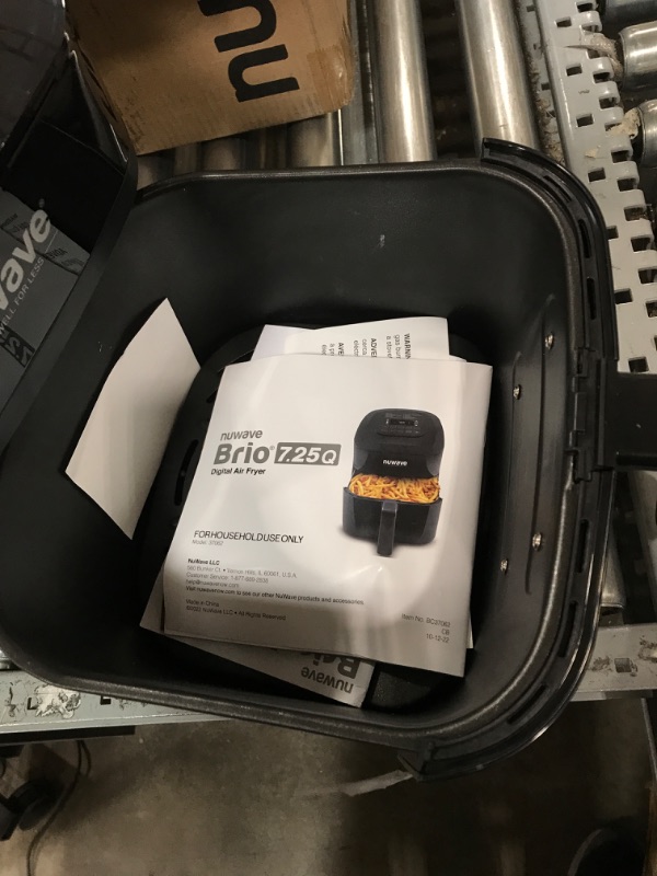 Photo 3 of **PARTS ONLY**
Nu Wave Brio 7-in-1 Air Fryer Oven, 7.25-Qt with One-Touch Digital Controls, 50°- 400°F Temperature Controls in 5° Increments, Linear Thermal (Linear T) for Perfect Results, Black 7.25QT Brio