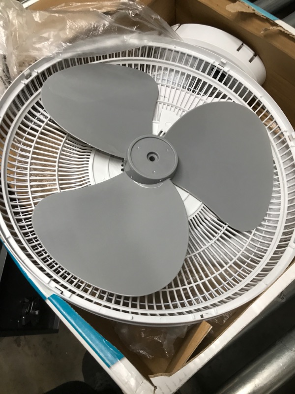 Photo 2 of 16 in. White Oscillating Table Fan with Adjustable Tilt