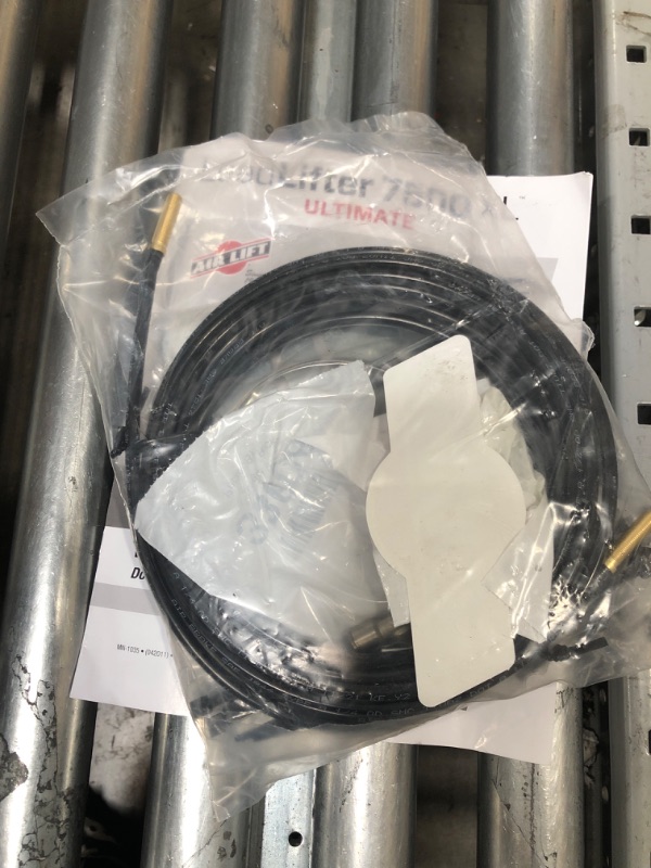 Photo 1 of Air Lift 57595 LoadLifter 7500 XL Ultimate Air Spring Kit
