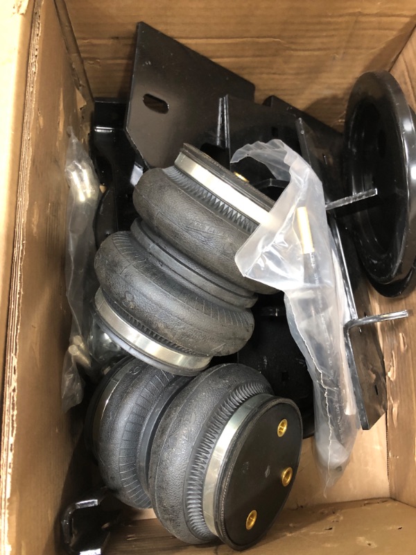 Photo 1 of Air Lift 57595 LoadLifter 7500 XL Ultimate Air Spring Kit