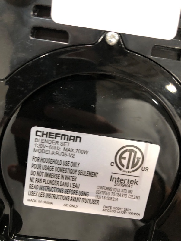 Photo 3 of Chefman Countertop + Travel Dynamic Blending System, 12-Piece Set, 3 Programmed Speeds & Pulse, Easy Ice Crushing for Shakes & Smoothies, Dishwasher-Safe 32-Oz Pitcher, 12-Oz & 2 24-Oz Tumblers, Black