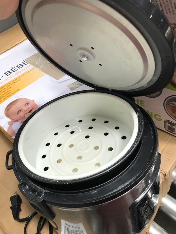 Photo 1 of Aroma Housewares ARC-914SBD Digital Cool-Touch Rice Grain Cooker and Food Steamer, Stainless, Silver, 4-Cup (Uncooked) / 8-Cup (Cooked) Basic