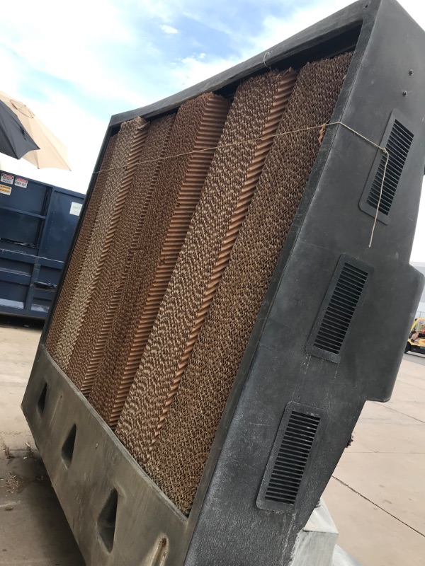 Photo 3 of **PARTS  ONLY *** Portacool Hurricane 370 Portable Evaporative Cooler #PACHR370  ------NON-FUNCTIONAL -----
