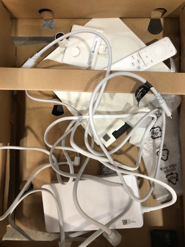 Photo 1 of SAMSUNG 32" M80B 4K UHD HDR Smart Computer Monitor Screen with Streaming TV, SlimFit Camera Included, Wireless Remote PC Access, Alexa Built-In, LS32BM805UNXGO, White Warm White 32-inch M80B Adjustable Stand & VESA Adaptor