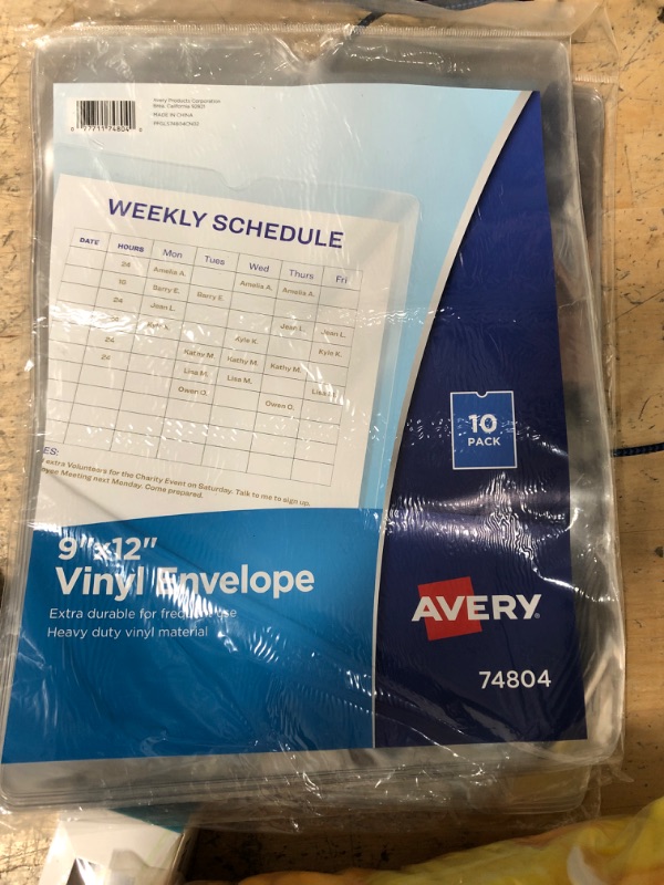 Photo 1 of Avery 74804 Top-Load Clear Vinyl Envelopes w/Thumb Notch, 9” x 12”, Clear (Pack of 10) Vinyl Envelope 9x12 Clear 10 Covers