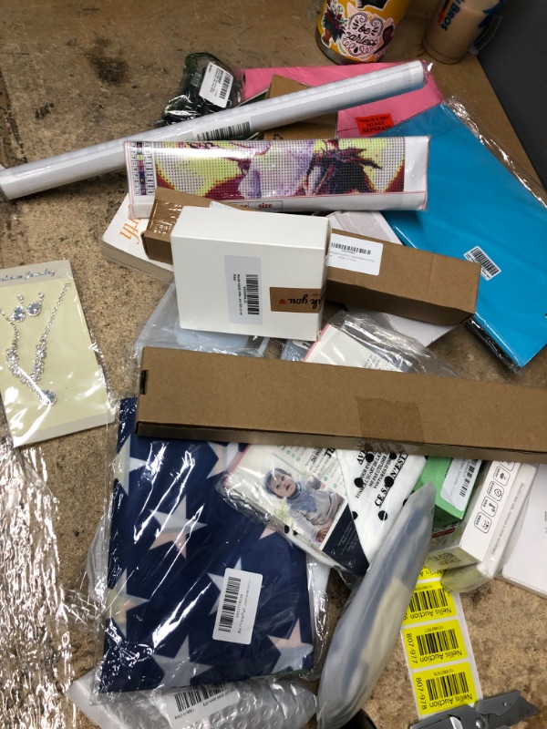 Photo 1 of 25 assorted general items