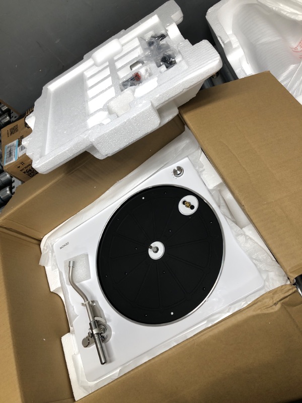 Photo 2 of Denon DP-400 (WHITE) Semi-Automatic Analog Turntable with Speed Auto Sensor | Specially Designed Curved Tonearm | Supports 33 1/3. 45, 78 RPM (Vintage) Speeds | Modern Looks, Superior Audio White DP-400 Turntable