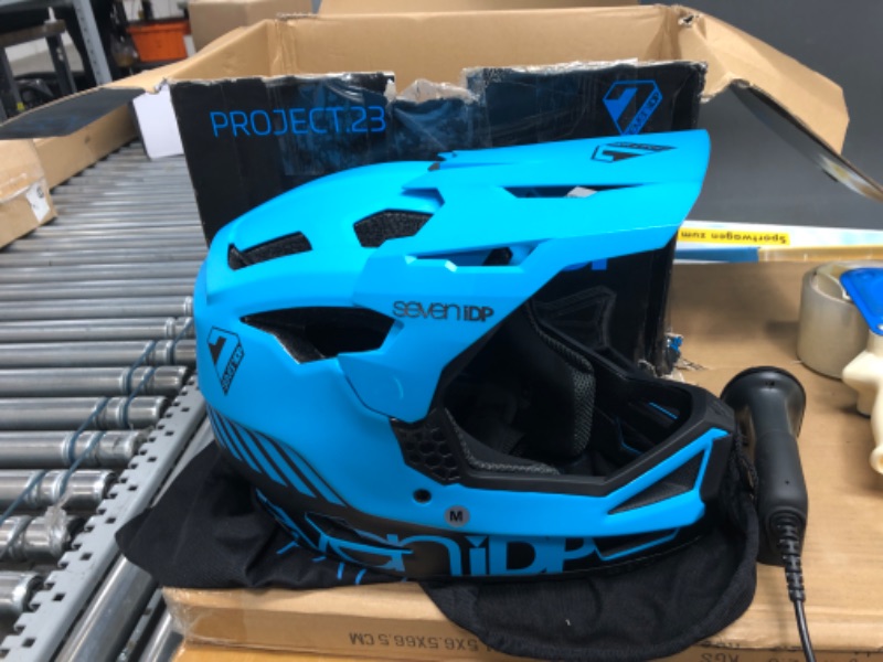 Photo 3 of 7iDP Project 23 Fiberglass Full Face Mountain Bike Helmet Blue/Black Medium