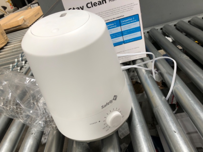 Photo 3 of **USED**
Safety 1st Stay Clean Humidifier, Ultrasonic Mist, One Gallon Easy to Fill Tank, LED Light, and Filter Free