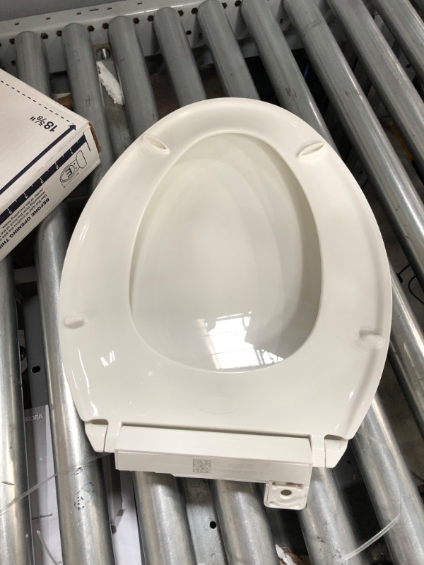 Photo 5 of **PARTS ONLY**
KOHLER 4636-RL-0 Cachet ReadyLatch Quiet Close Elongated Toilet Seat, White