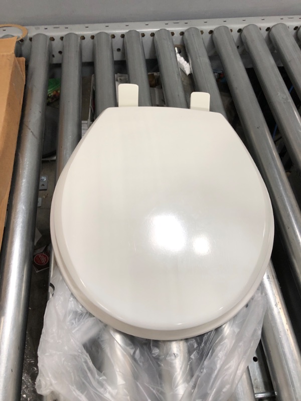 Photo 2 of **DAMAGE**
Mayfair 847SLOW 000 Kendall Slow-Close, Removable Enameled Wood Toilet Seat That Will Never Loosen, 1 Pack - ROUND - Premium Hinge, White White ROUND Toilet Seat